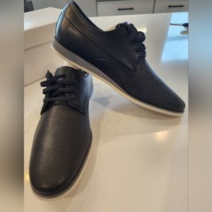 Men's  Calvin Klein dress shoes
